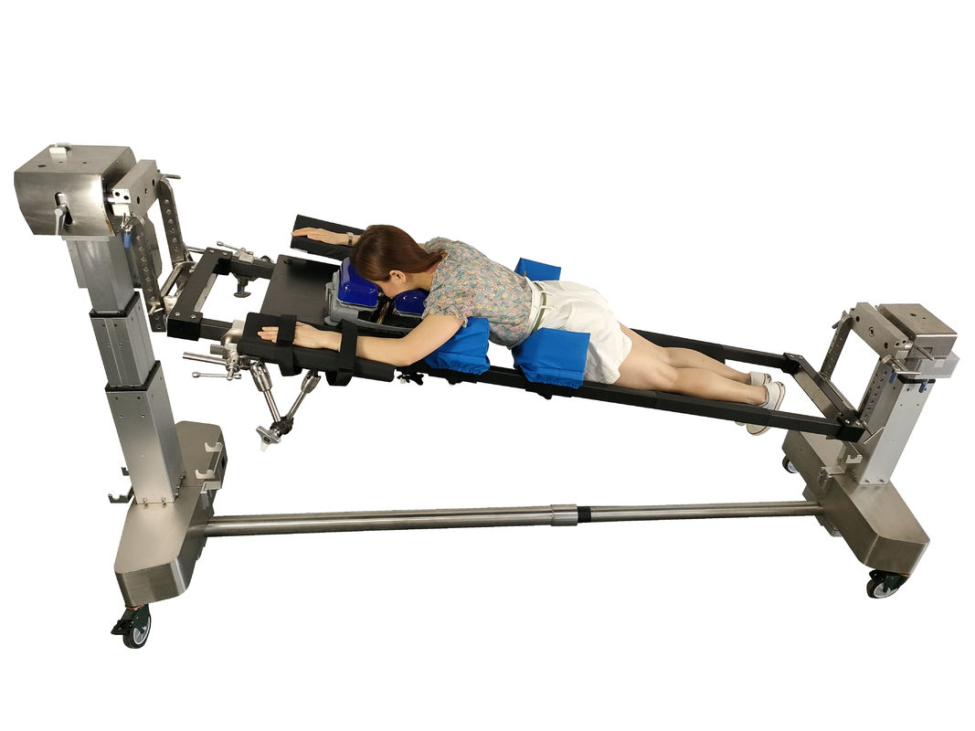 Remote Control Spinal Surgery Operating Table Multi Function Electric Hydro Carbon Fiber Material